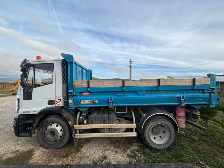 Camion IVECO 4x2