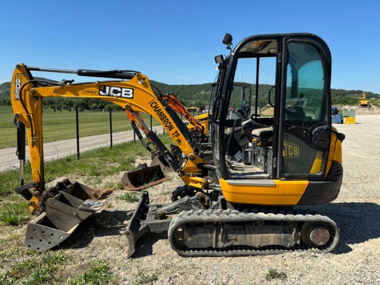 Pelle JCB 8026